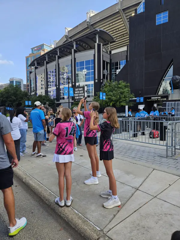 Falcons United Experiences, photo 12